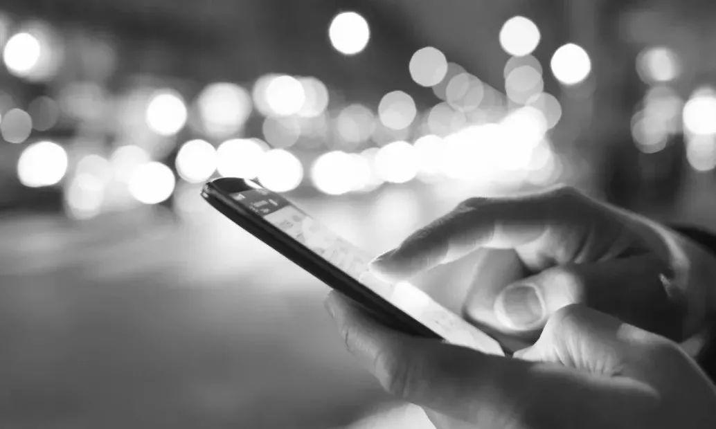 青年人，你为何如此孤独！*  第3张