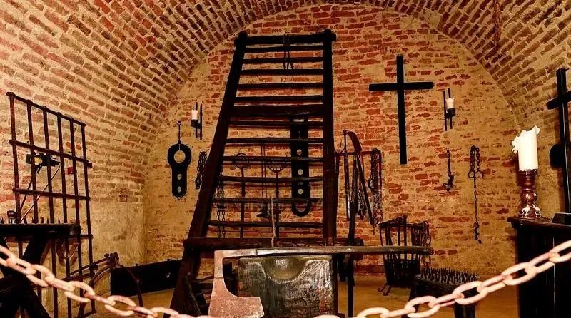 预言成真:美国将要“说话好像龙”! 第9张 预言成真:美国将要“说话好像龙”! 第9张